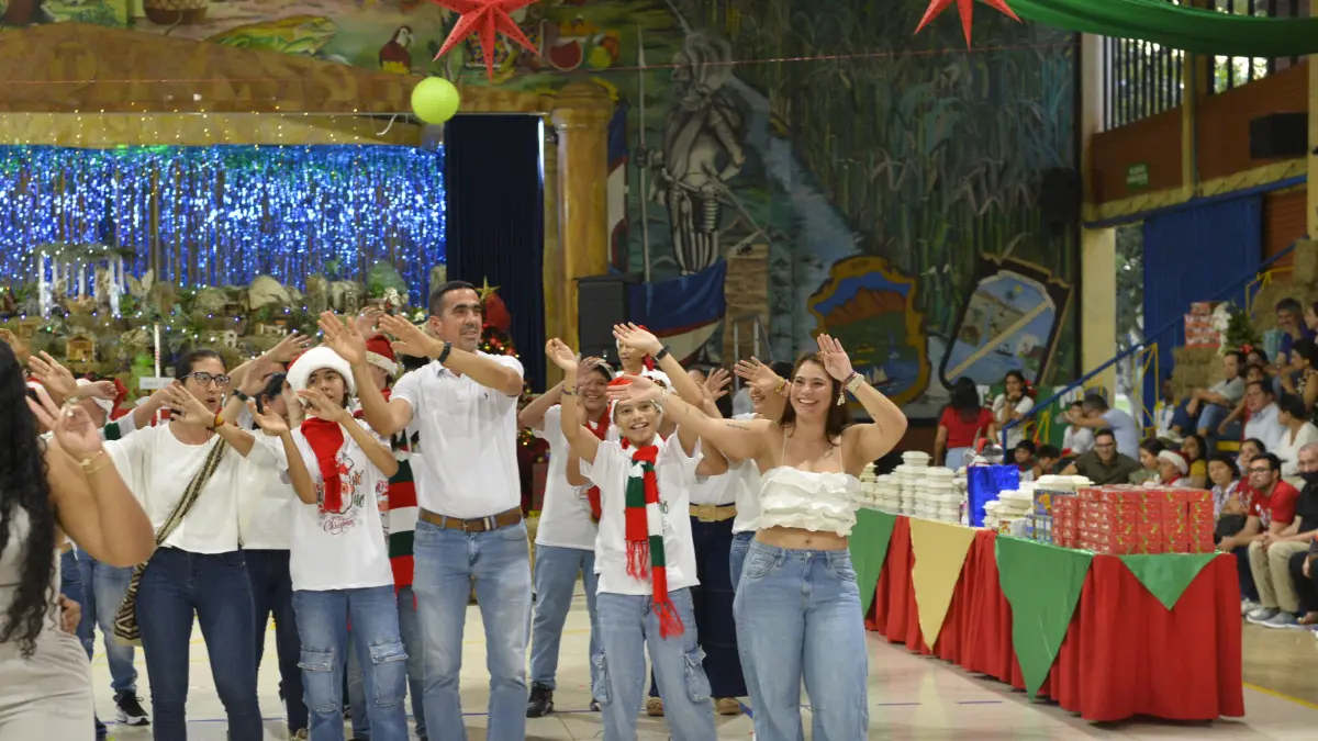 El corazón de la Familia Damianista se prepara para la Navidad