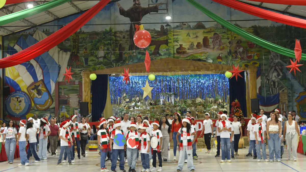 El corazón de la Familia Damianista se prepara para la Navidad