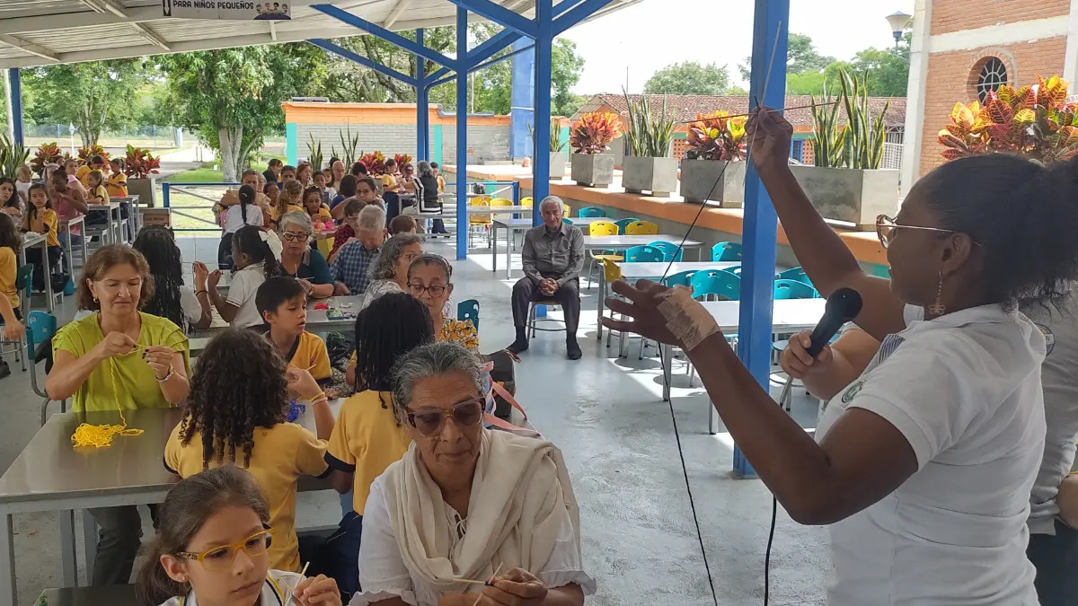Encuentro Especial de los Abuelos, “Historias que unen”