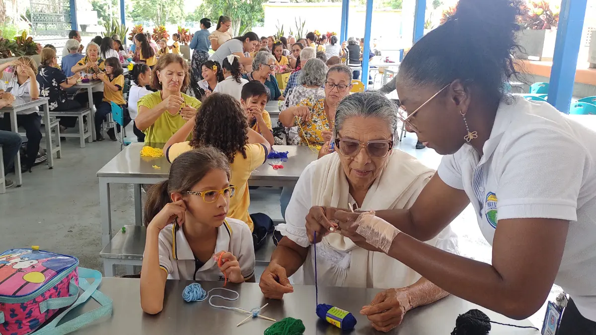 Encuentro Especial de los Abuelos, “Historias que unen”