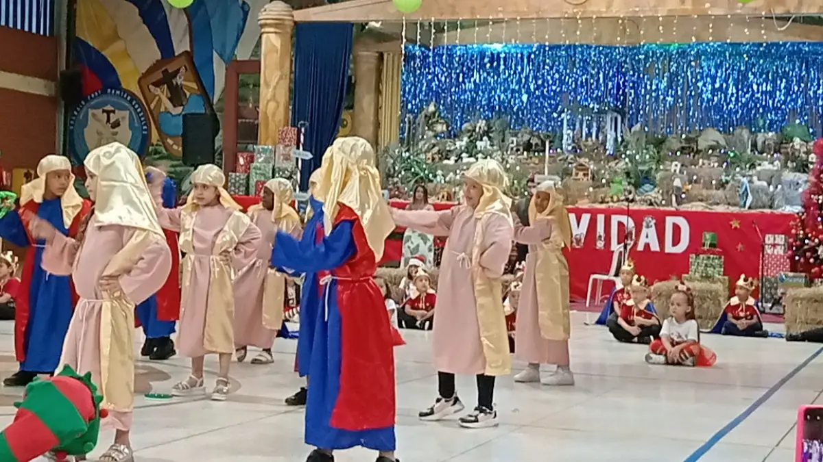 Inicio de la Navidad en la Familia Damianista