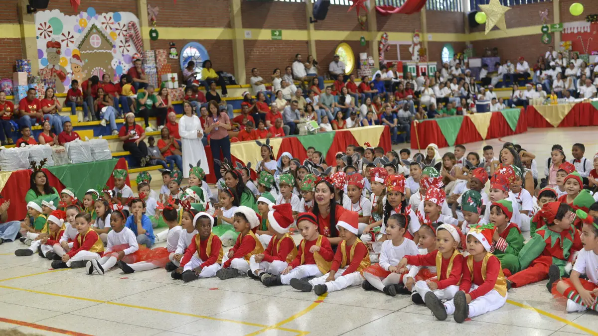 Inicio de la Navidad en la Familia Damianista